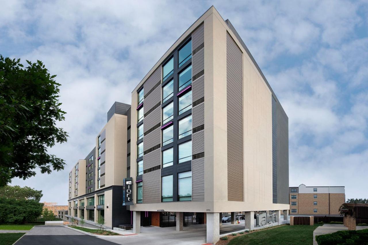 Aloft Kansas City Country Club Plaza Exterior photo